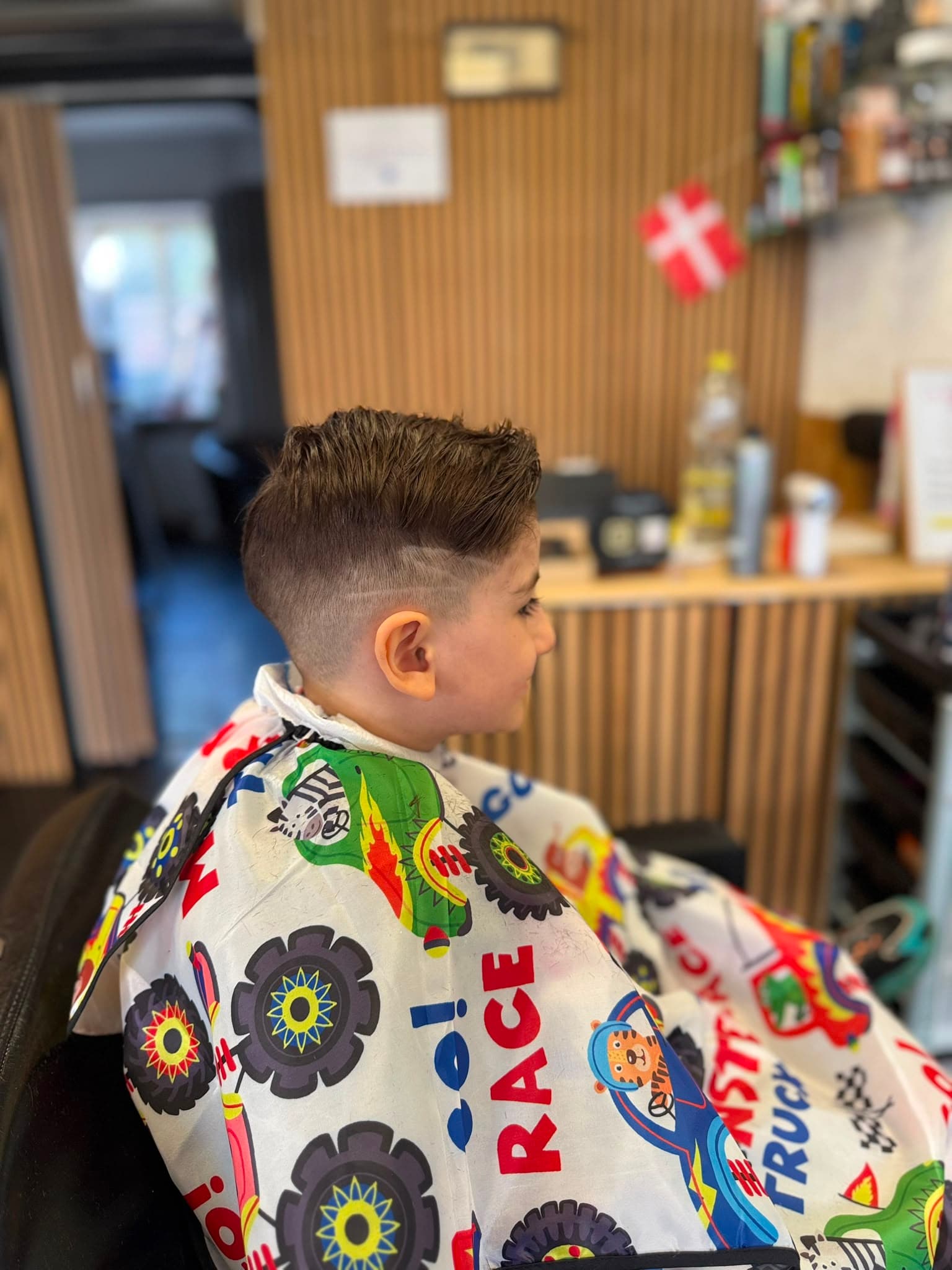 Børneklip hos LA Amin Frisør